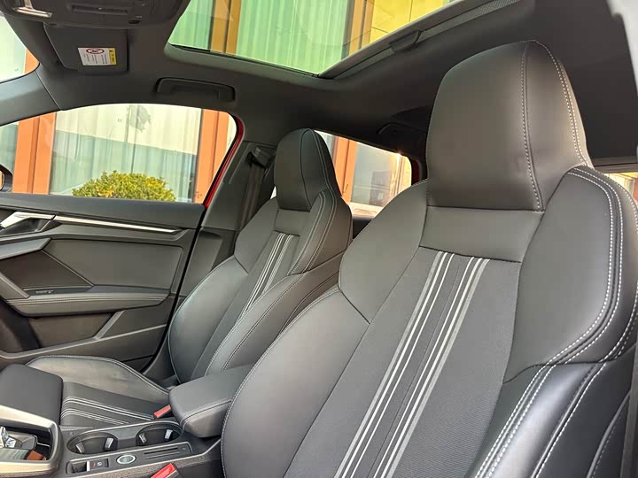 Фото 7 - Audi A3