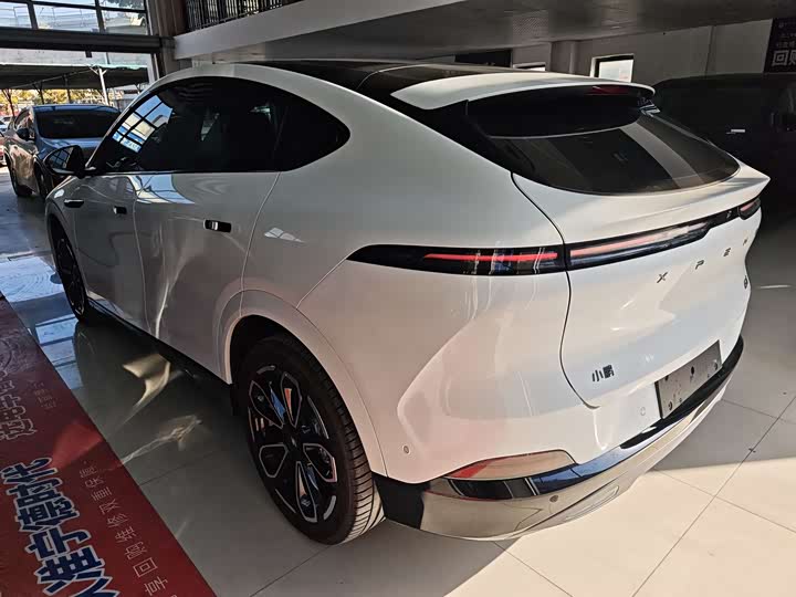 Фото 17 - XPeng G6