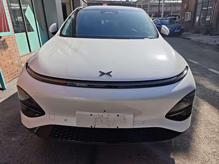 Фото 2 - XPeng G6