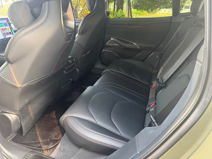 Фото 6 - Xiaomi SU7