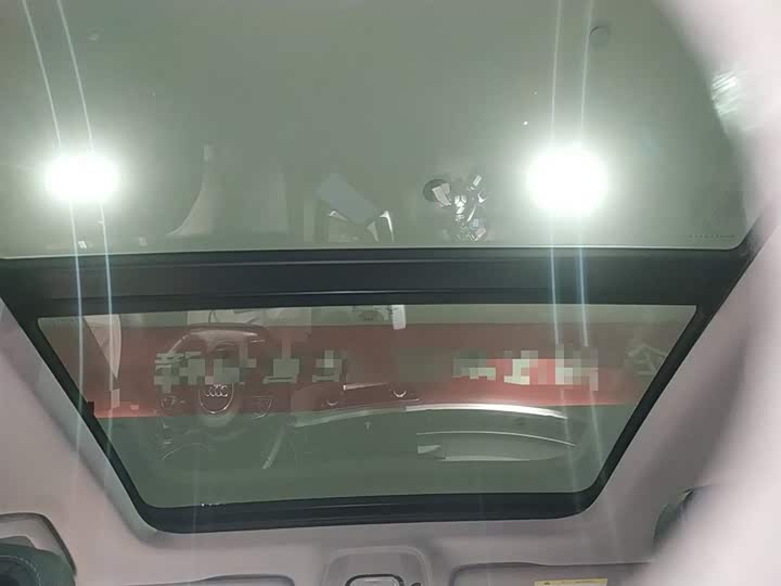 Фото 18 - Audi A4L