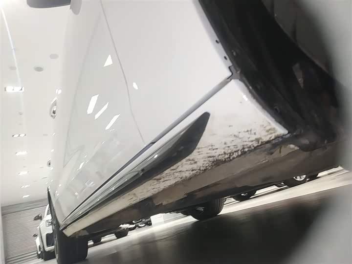 Фото 21 - Audi A4L