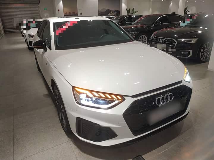 Фото 4 - Audi A4L