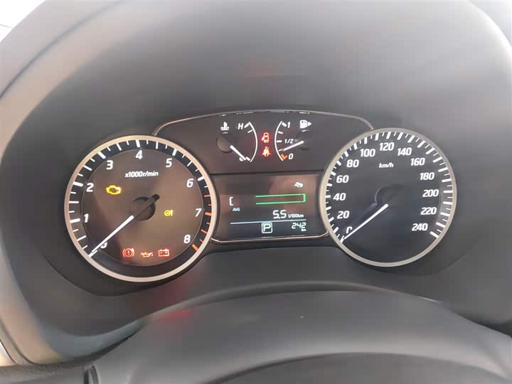 Фото 12 - Nissan Sylphy