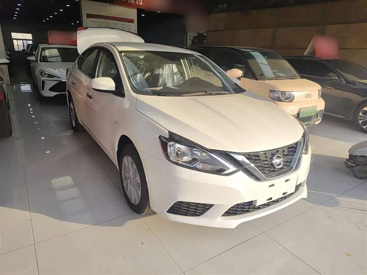 Фото 4 - Nissan Sylphy