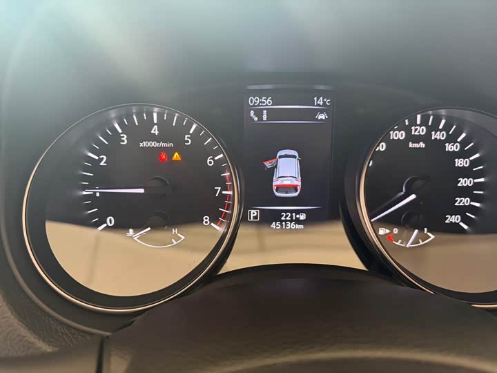 Фото 10 - Nissan Qashqai