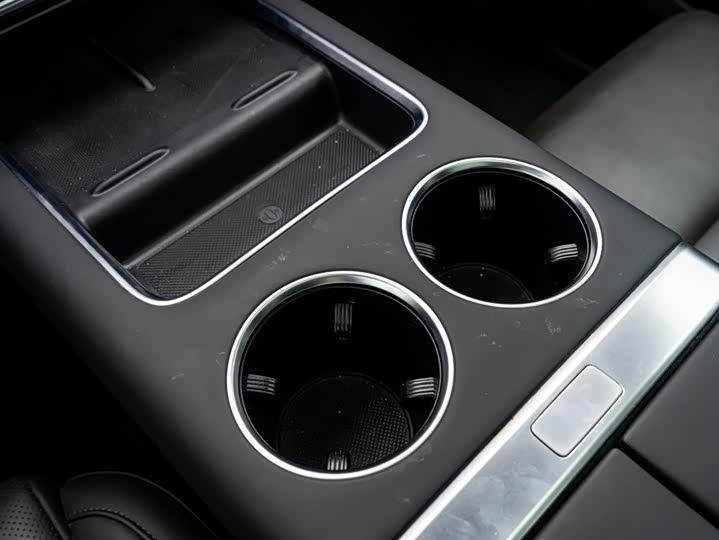 Фото 28 - LiXiang L8