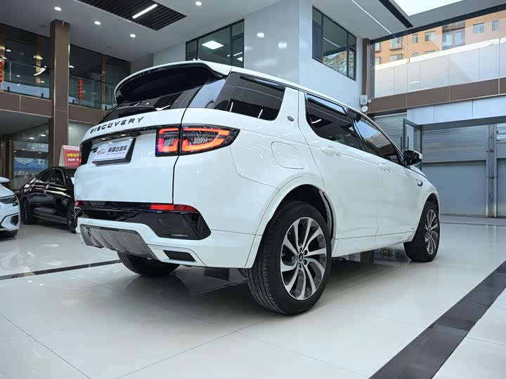 Фото 18 - Land Rover Discovery Sport