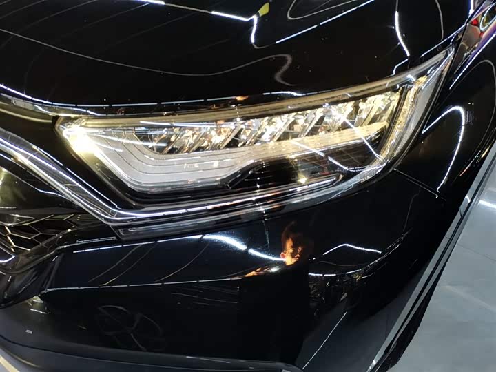 Фото 24 - Honda CR-V