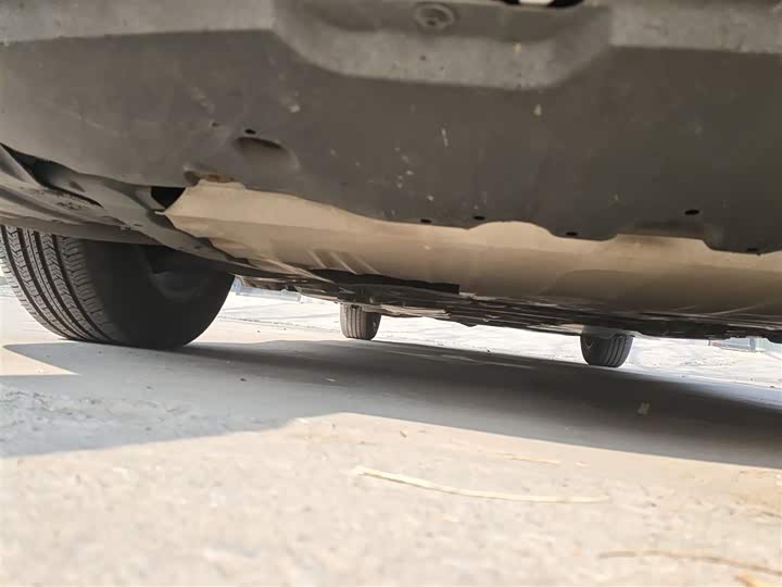 Фото 16 - Toyota Corolla