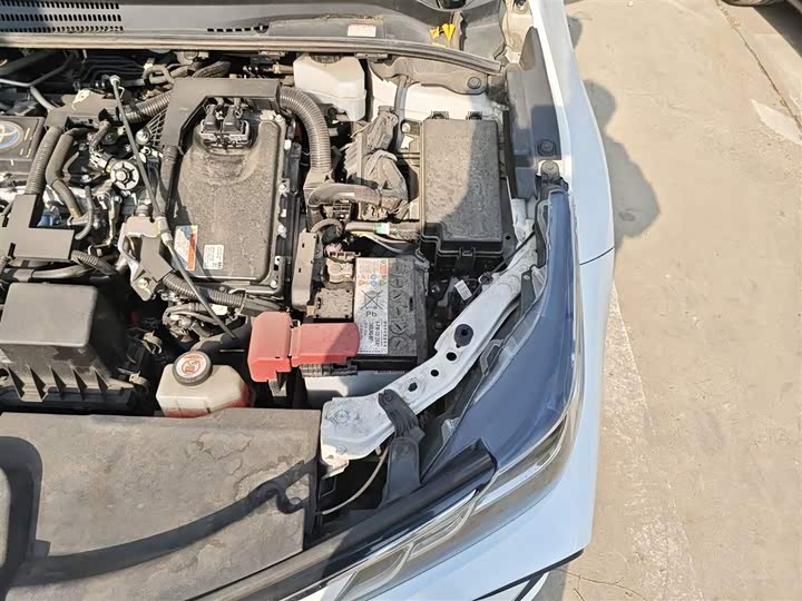 Фото 22 - Toyota Corolla