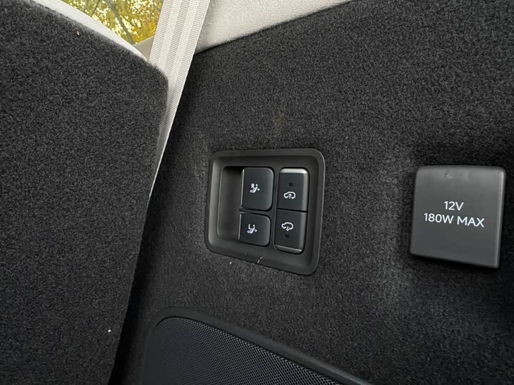 Фото 28 - XPeng X9