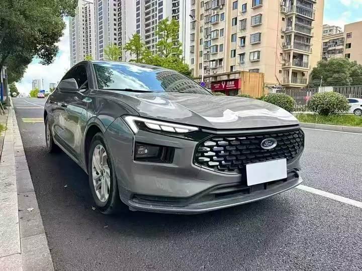 Фото 3 - Ford Mondeo