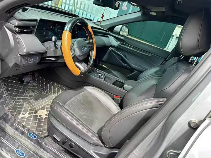 Фото 4 - Ford Mondeo