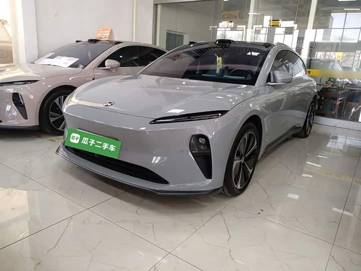 Фото 1 - Nio ET5T