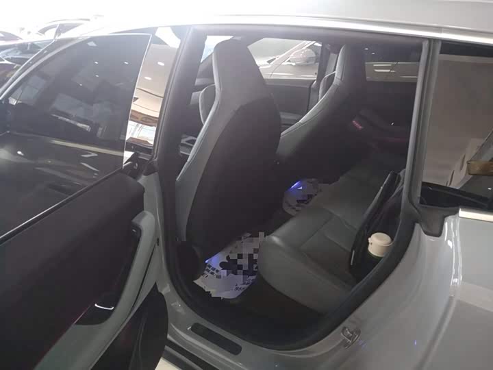 Фото 17 - Nio ET5T