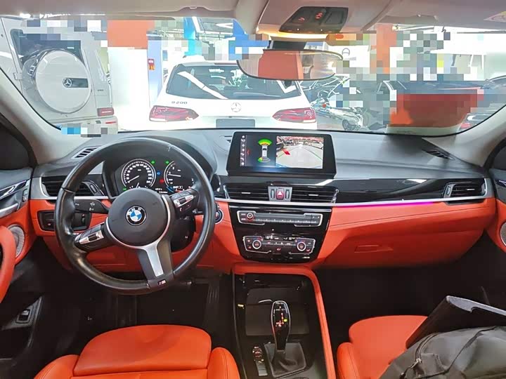 Фото 12 - BMW X2