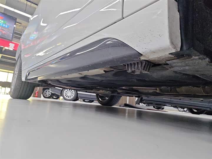 Фото 21 - BMW X2