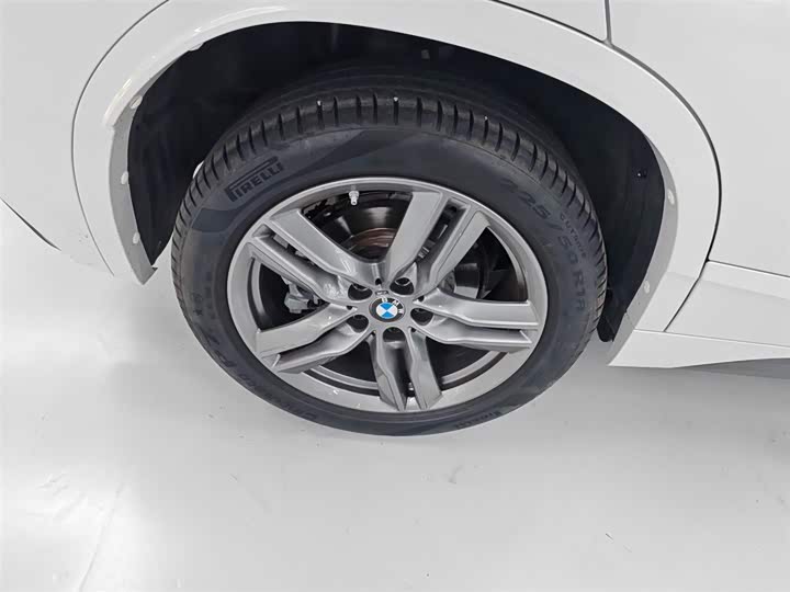 Фото 24 - BMW X2