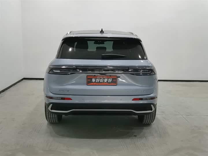 Фото 4 - Lincoln Corsair