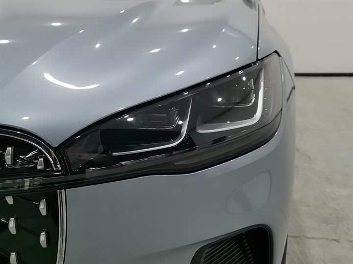 Фото 7 - Lincoln Corsair