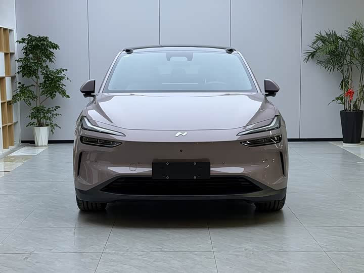 Фото 2 - Nio Onvo L60