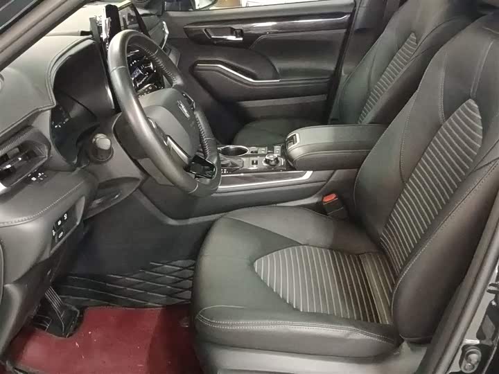 Фото 15 - Toyota Crown Kluger