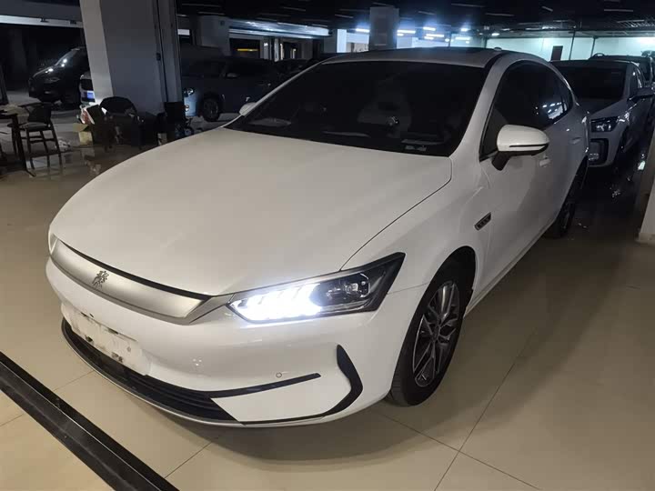 Фото 1 - BYD Qin Plus