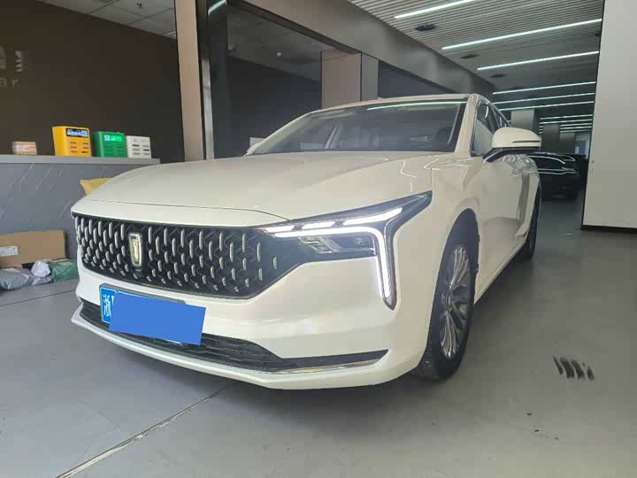 Фото 1 - Bestune B70