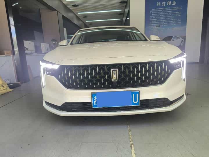 Фото 2 - Bestune B70