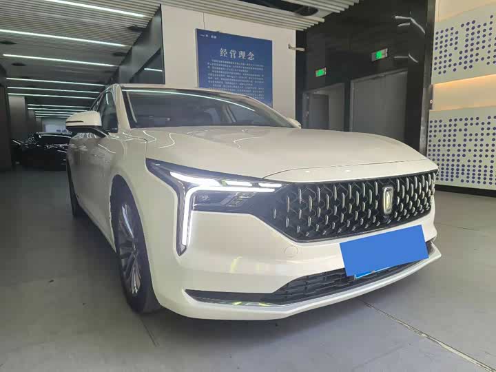 Фото 3 - Bestune B70