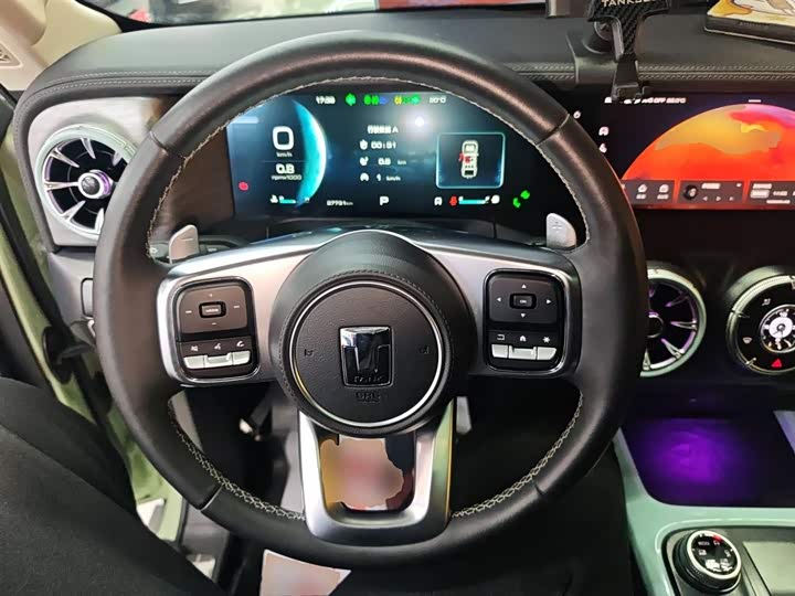 Фото 11 - Tank 300