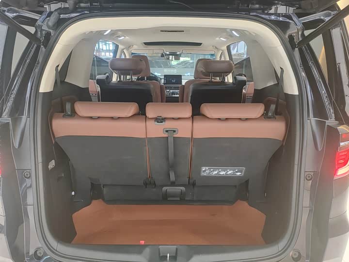 Фото 15 - Honda Odyssey