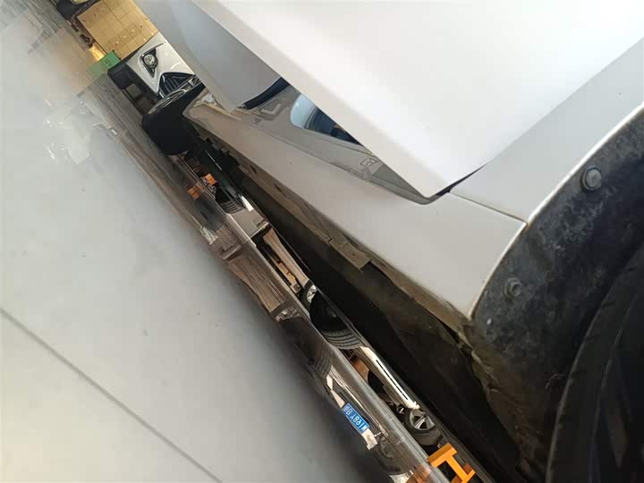 Фото 21 - Lexus ES