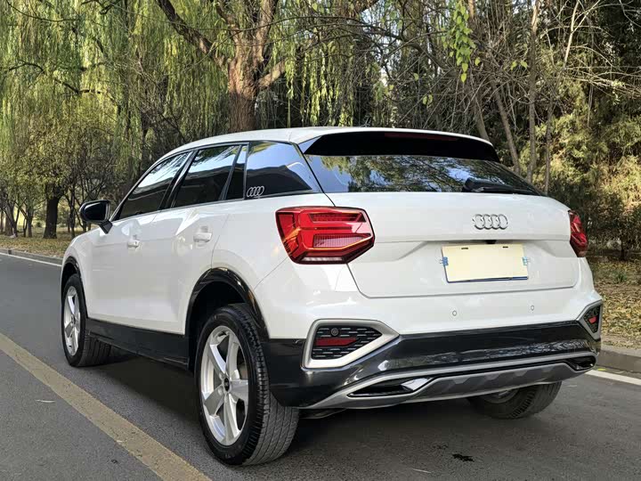 Фото 5 - Audi Q2L