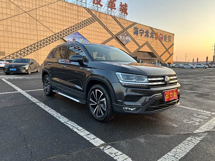 Фото 3 - Volkswagen Tharu