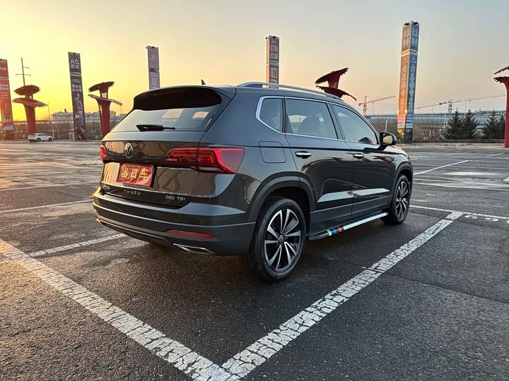 Фото 8 - Volkswagen Tharu