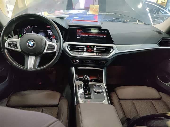 Фото 10 - BMW 3 Series