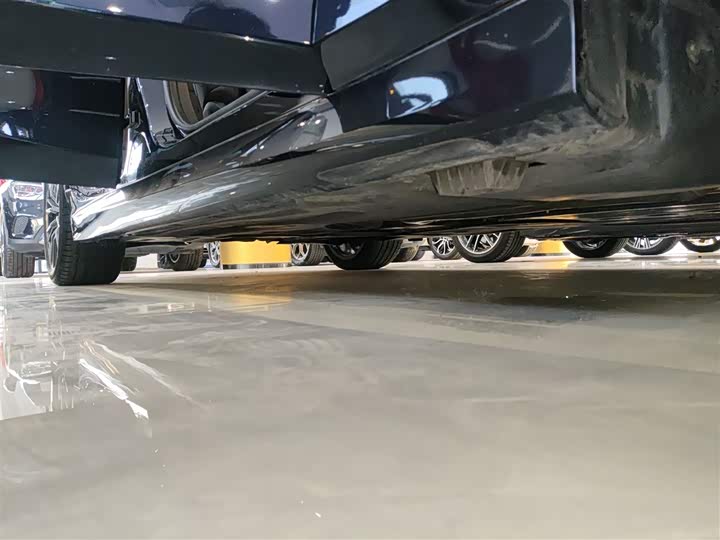 Фото 21 - BMW 3 Series