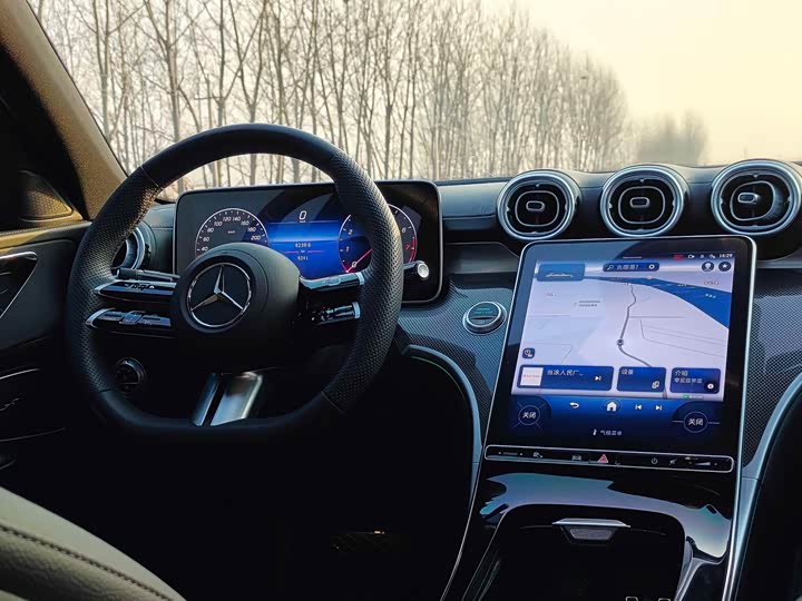 Фото 14 - Mercedes-Benz C-Class