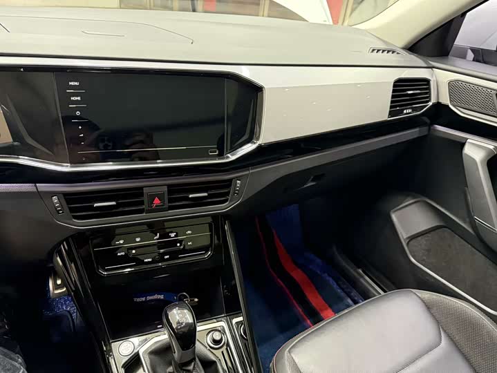 Фото 12 - Volkswagen Tayron