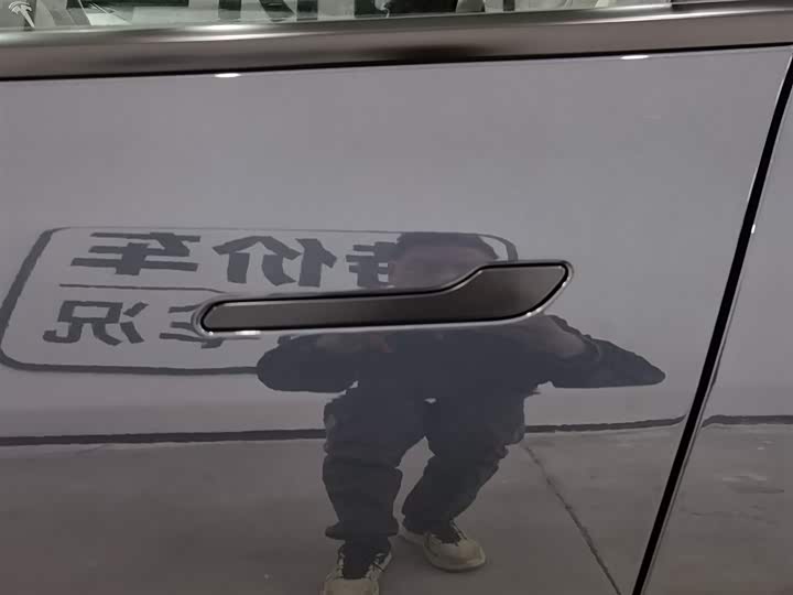 Фото 18 - Tesla Model Y