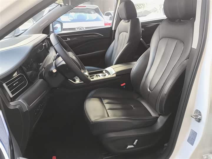 Фото 15 - Jetour X90