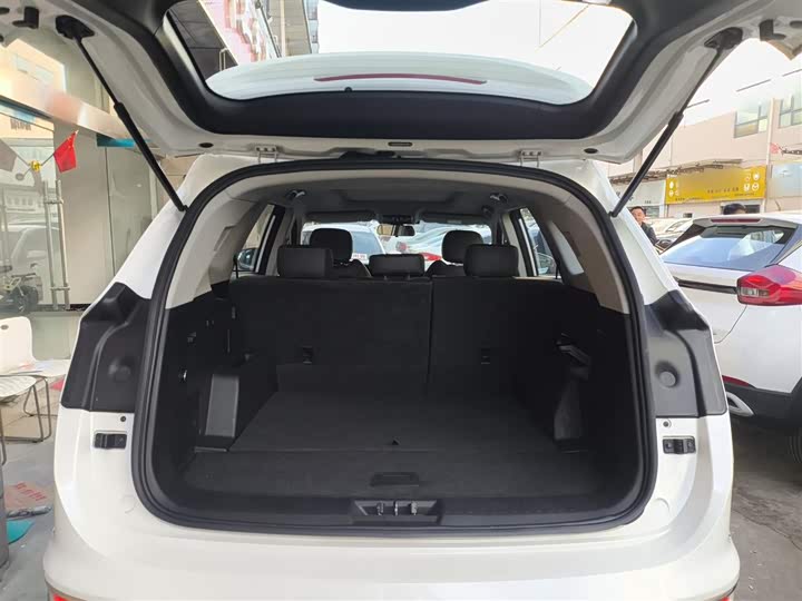 Фото 19 - Jetour X90