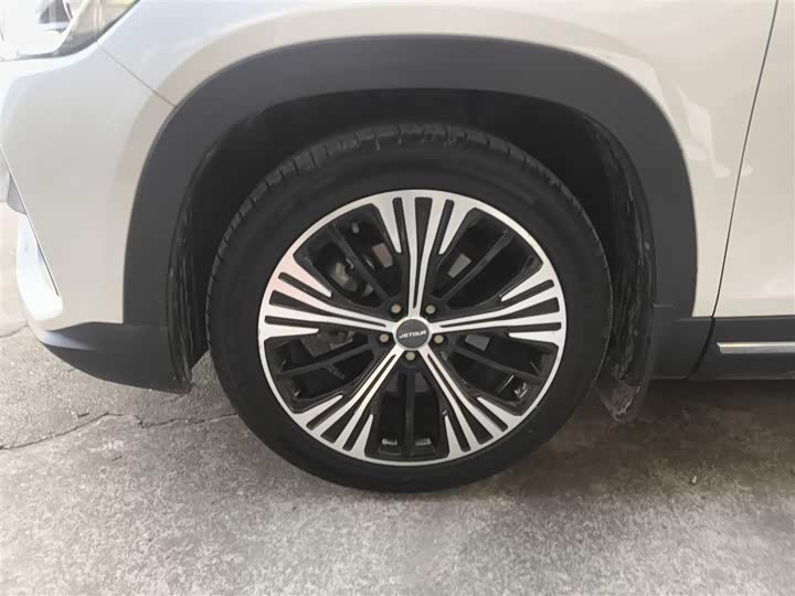 Фото 23 - Jetour X90