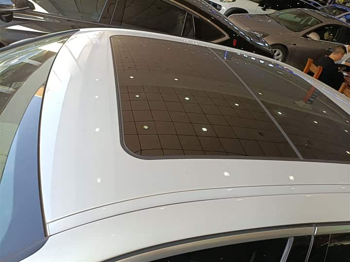 Фото 26 - BMW i3