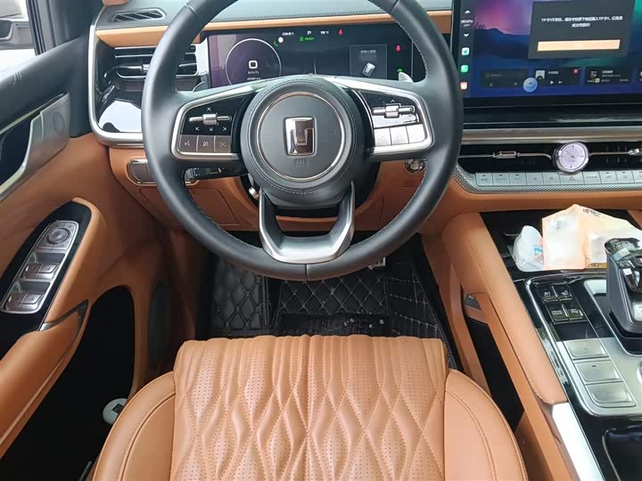 Фото 3 - Tank 500 Hybrid