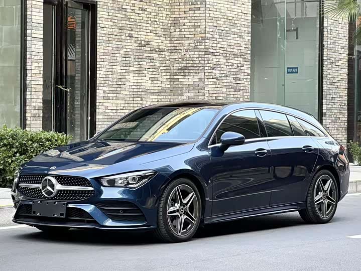Фото 1 - Mercedes-Benz CLA-Class