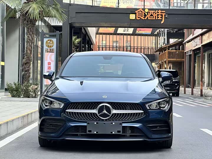 Фото 2 - Mercedes-Benz CLA-Class