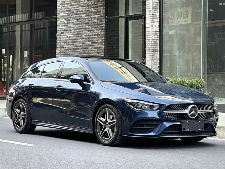 Фото 3 - Mercedes-Benz CLA-Class